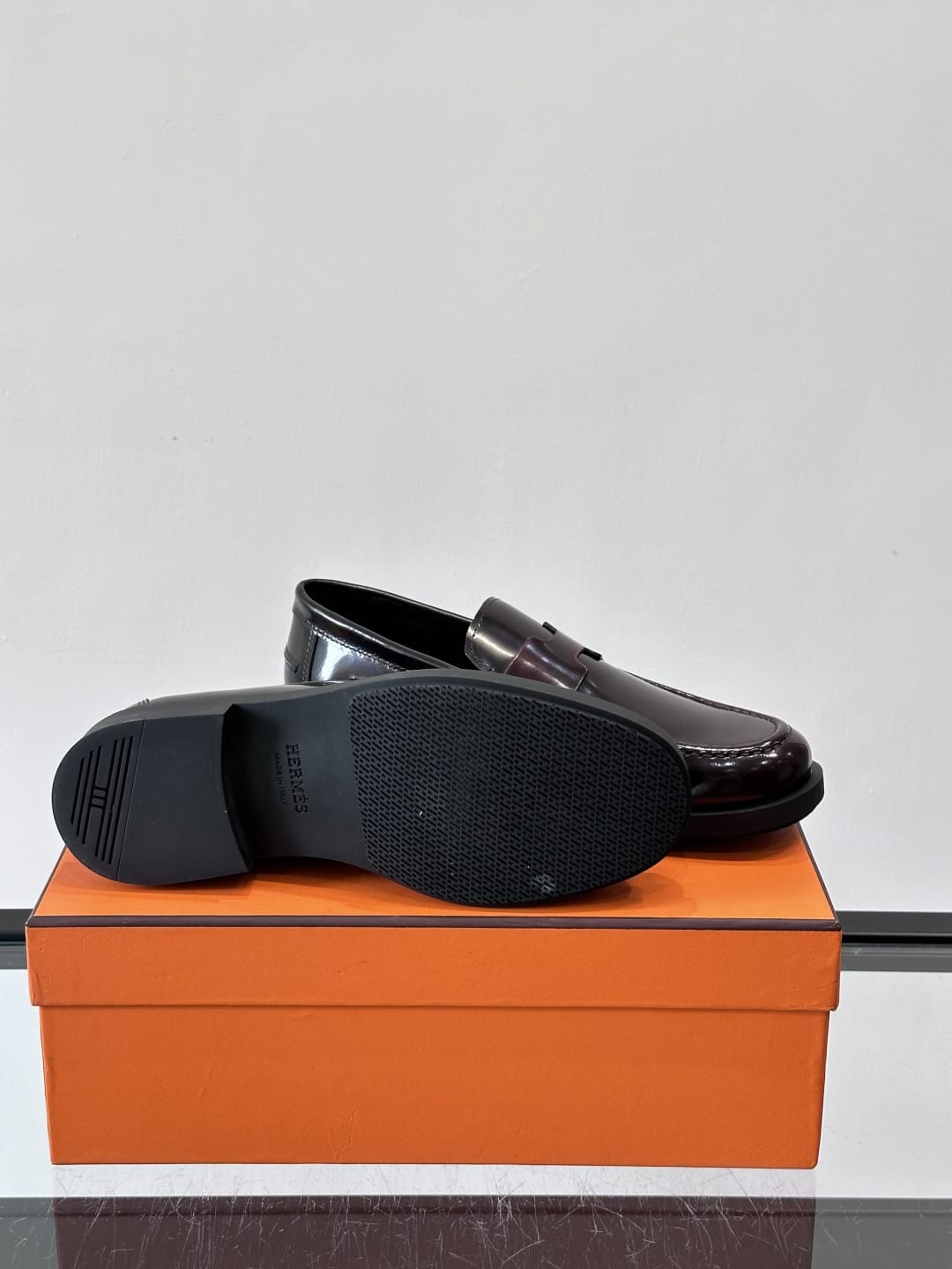 Hermès - Ancora Loafers in Burgundy Glazed Calfskin with Tonal H Detail