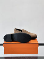 Hermès - Ancora Loafers in Beige Suede with Tonal H Cut-Out Detail