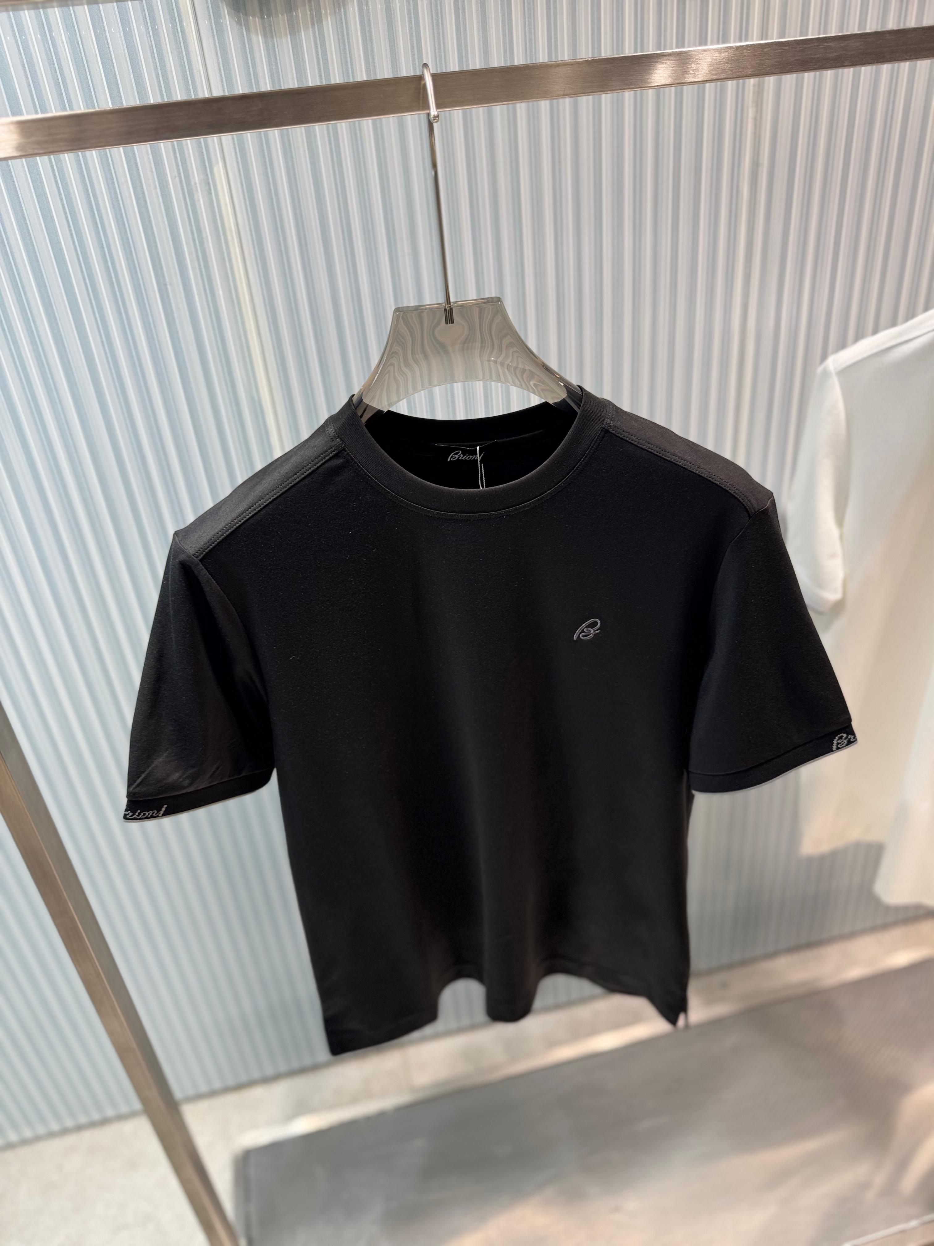Brioni - Luxury Cotton-Jersey T-Shirt in Midnight Black with Script Logo Cuffs