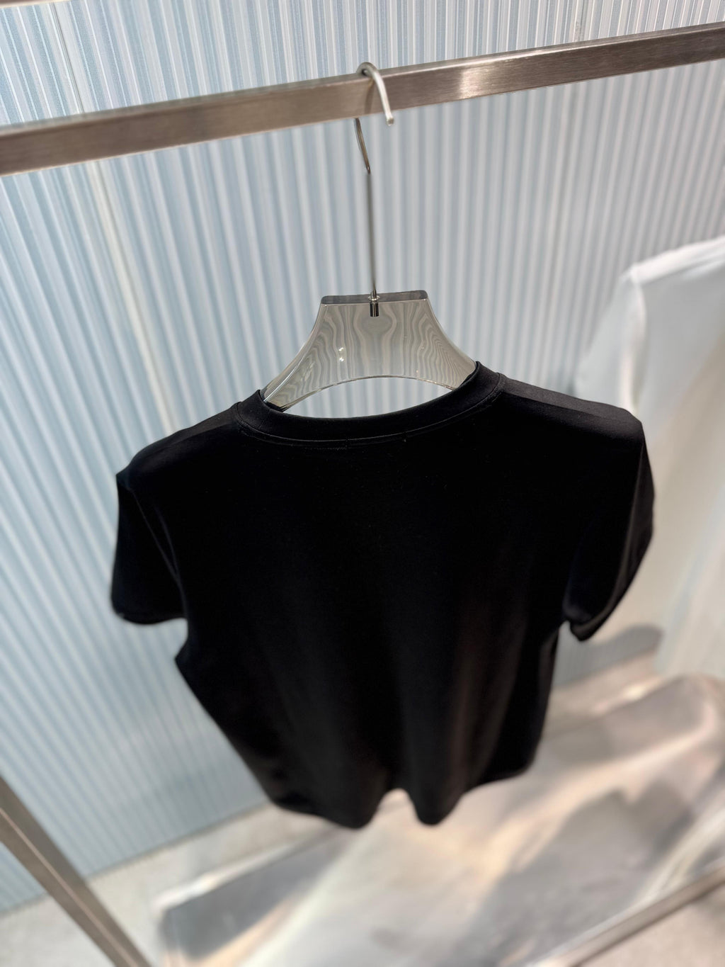 Brioni - Luxury Cotton-Jersey T-Shirt in Midnight Black with Script Logo Cuffs