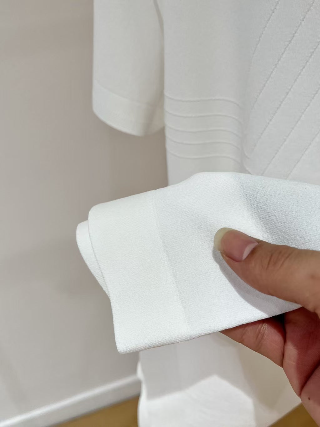 Zegna - Men's White Textured Knit T-Shirt with Geometric Piping