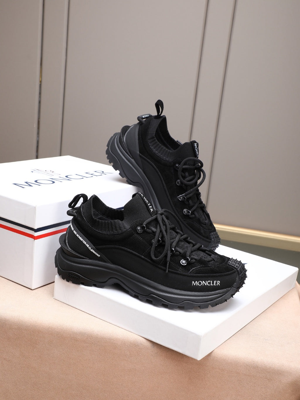 Moncler - Trailgrip GTX Low-Top Sneakers - Triple Black