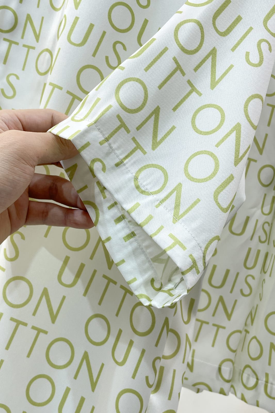 Louis Vuitton - Monogram All-Over Logo Silk Set