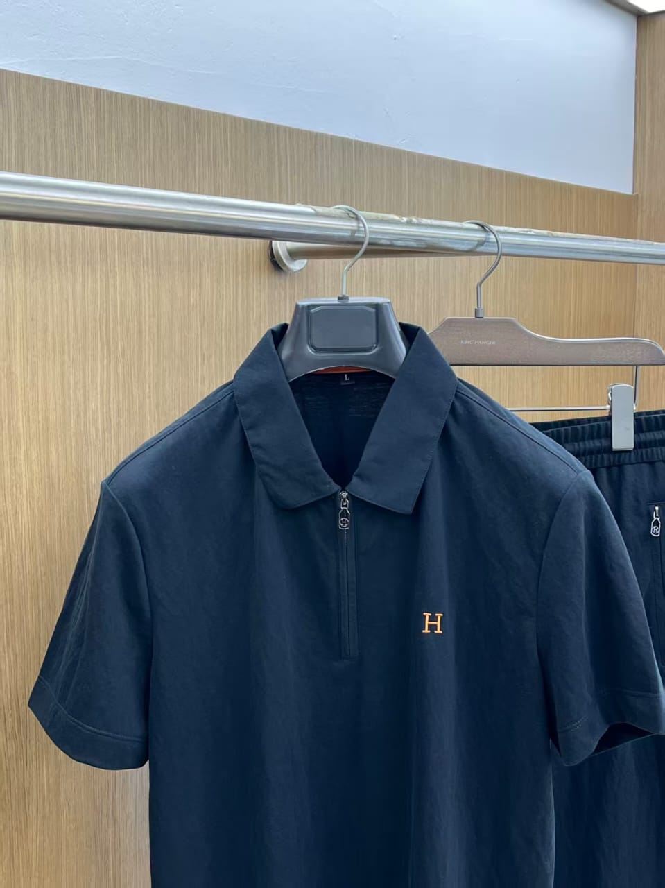 Hermes - Men’s Elite Knit Quarter-Zip Polo and Tailored Jogger Set – Deep Navy