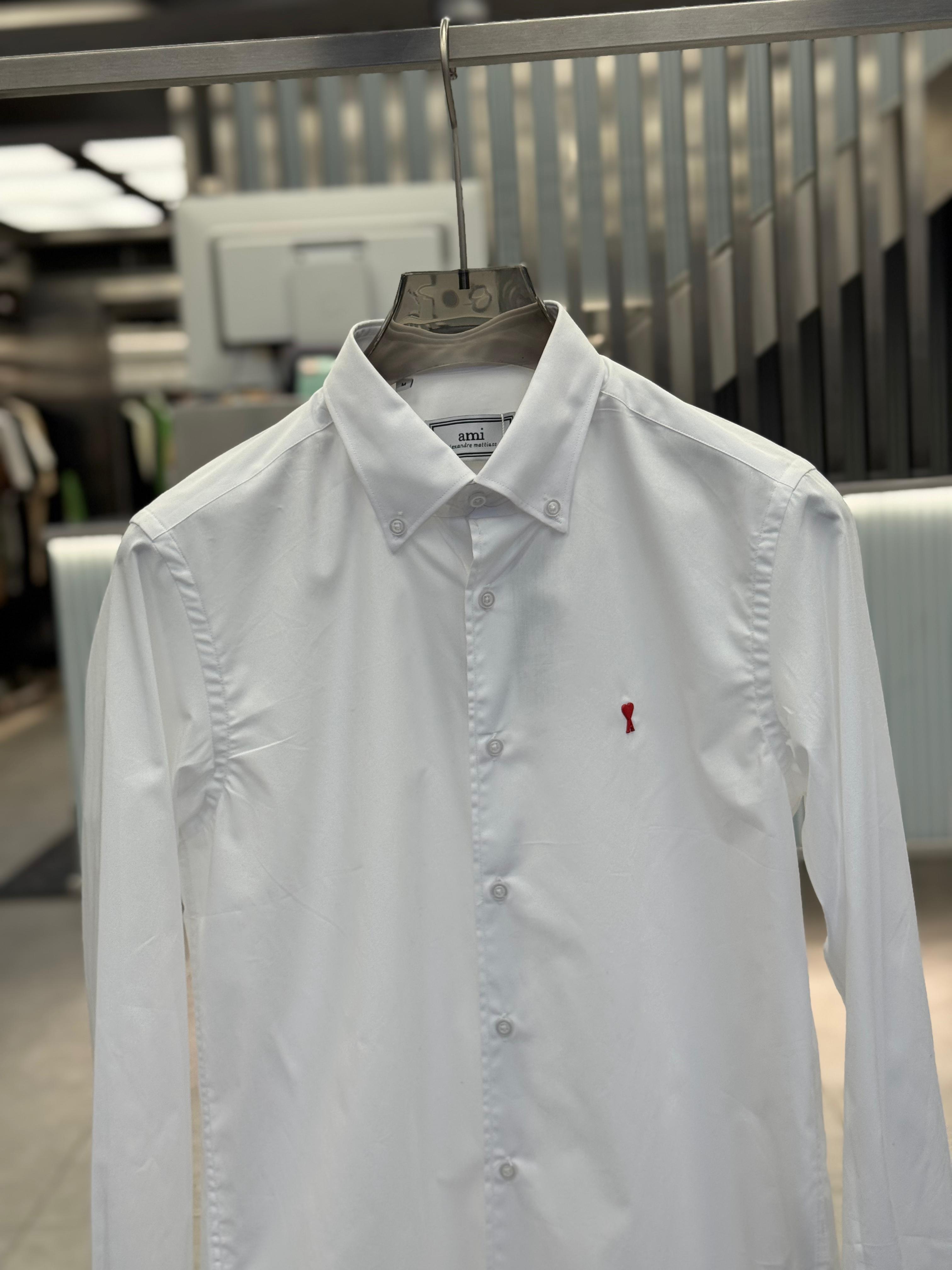 AMI - Paris Ami de Cœur Button-Down Oxford Shirt