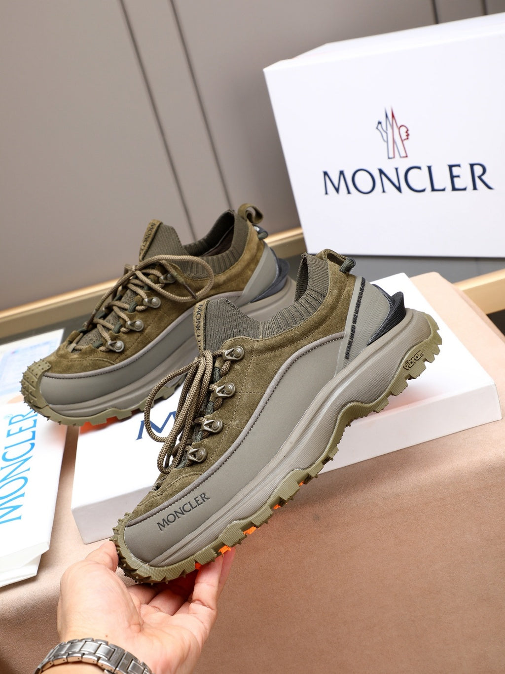 Moncler - Trailgrip GTX Low-Top Sneakers in Forest Green