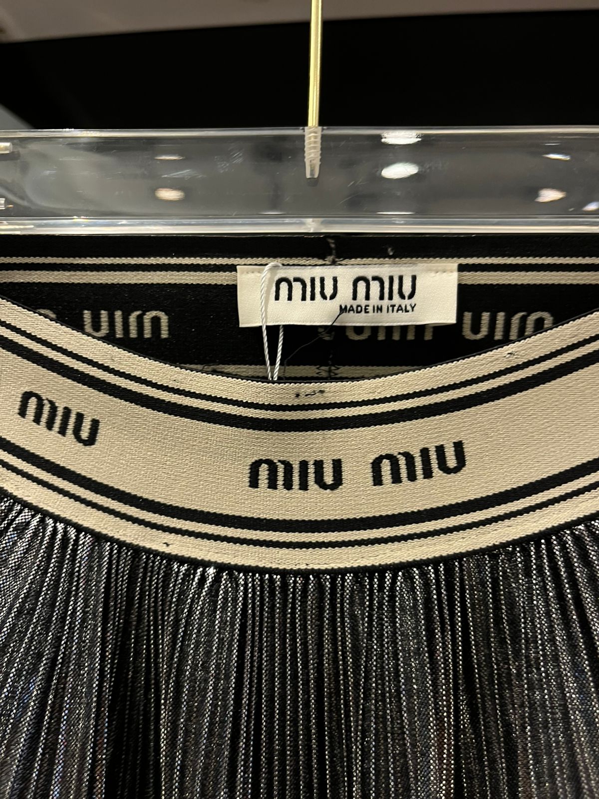 Miu Miu - Girls' Metallic Pleated Skirt and T-Shirt Ensemble