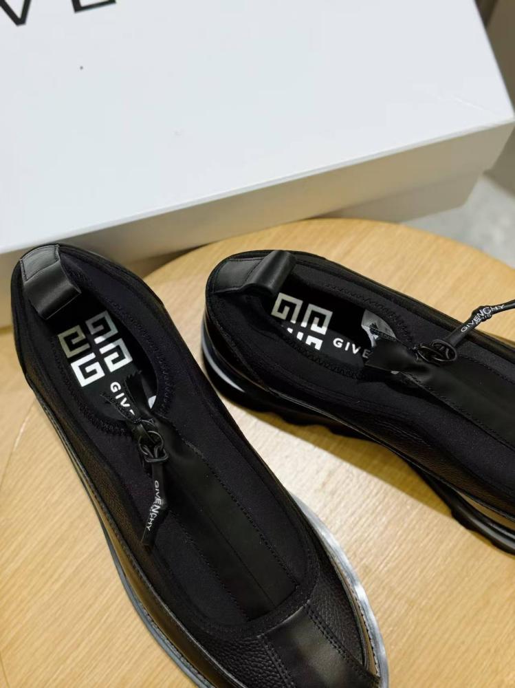 Givenchy - Monumental Mallow Zip Sneakers – Lebsak