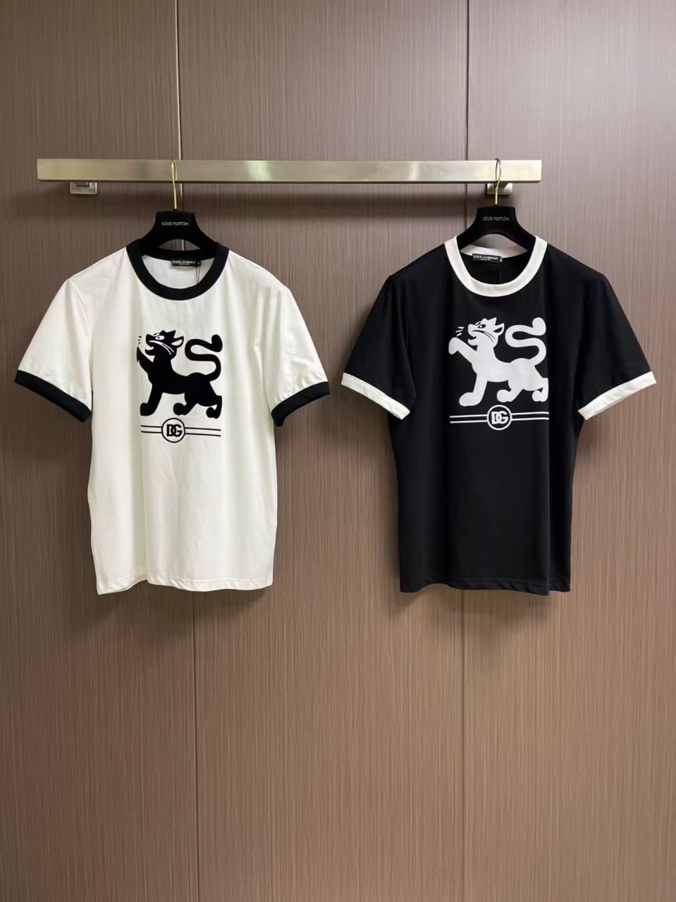 Dolce & Gabbana - Leopard Graphic Ringer T-Shirt