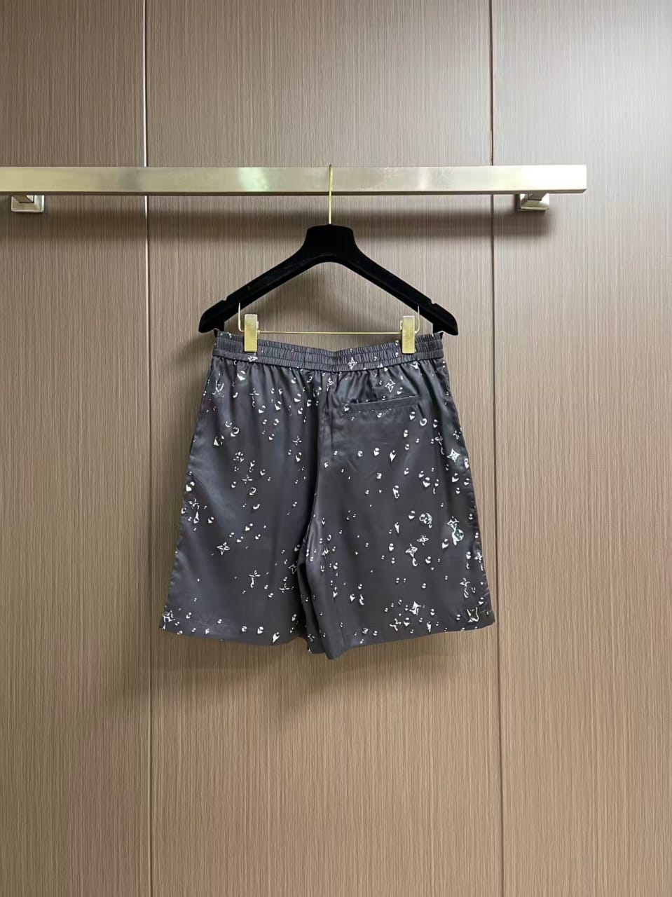 Louis Vuitton - Monogram "Raindrop" Silk Set