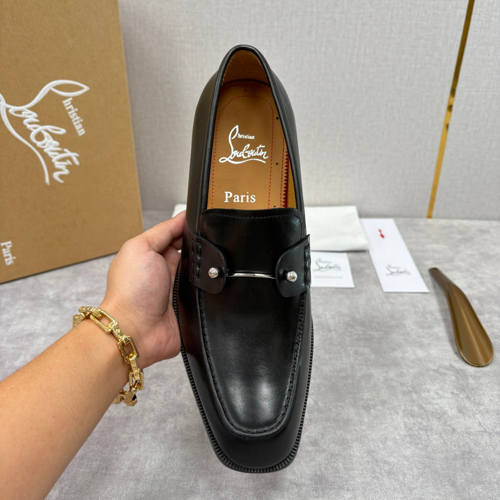 Christian Louboutin - Penny Donna Leather Loafers
