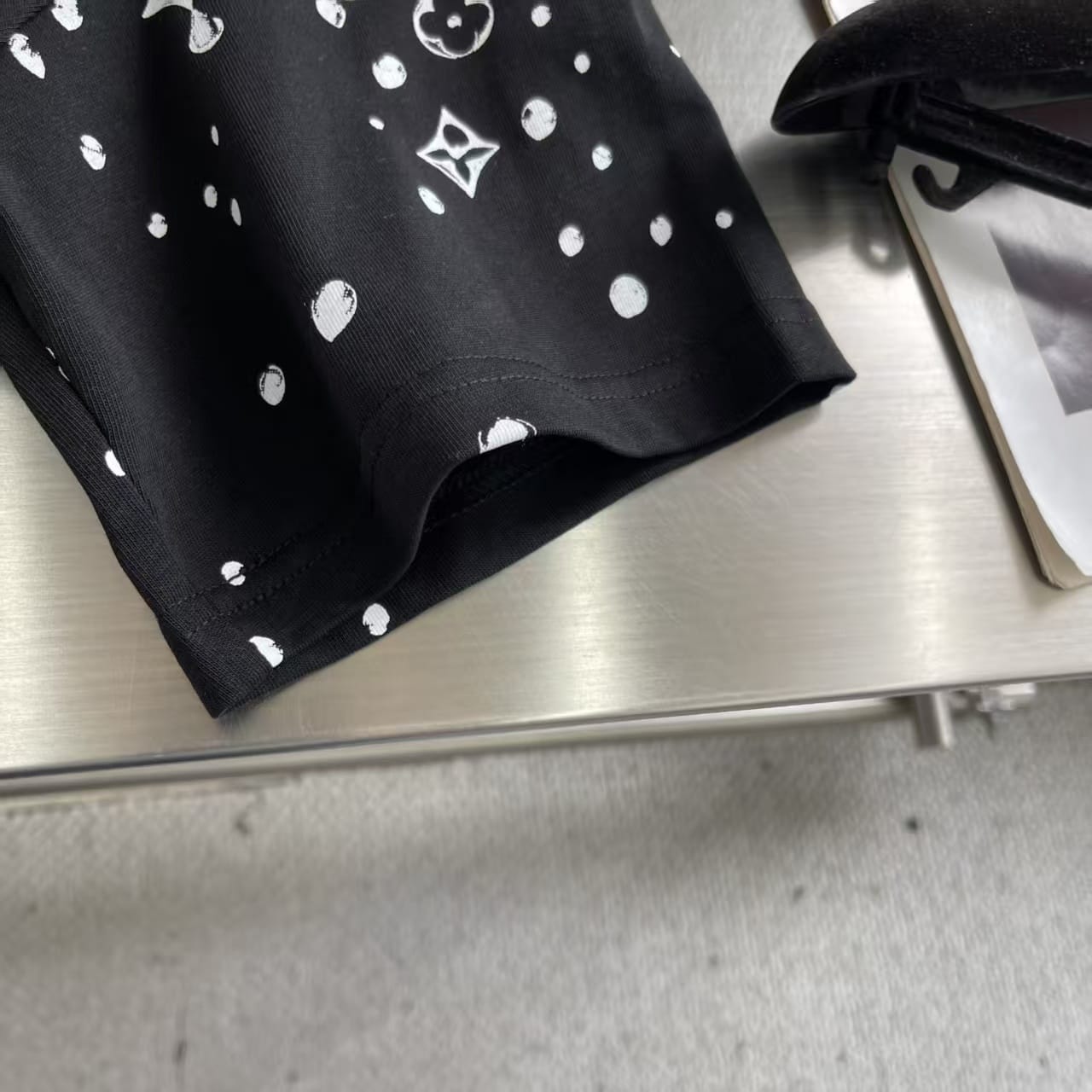 Louis Vuitton - Monogram Painted Dots T-Shirt