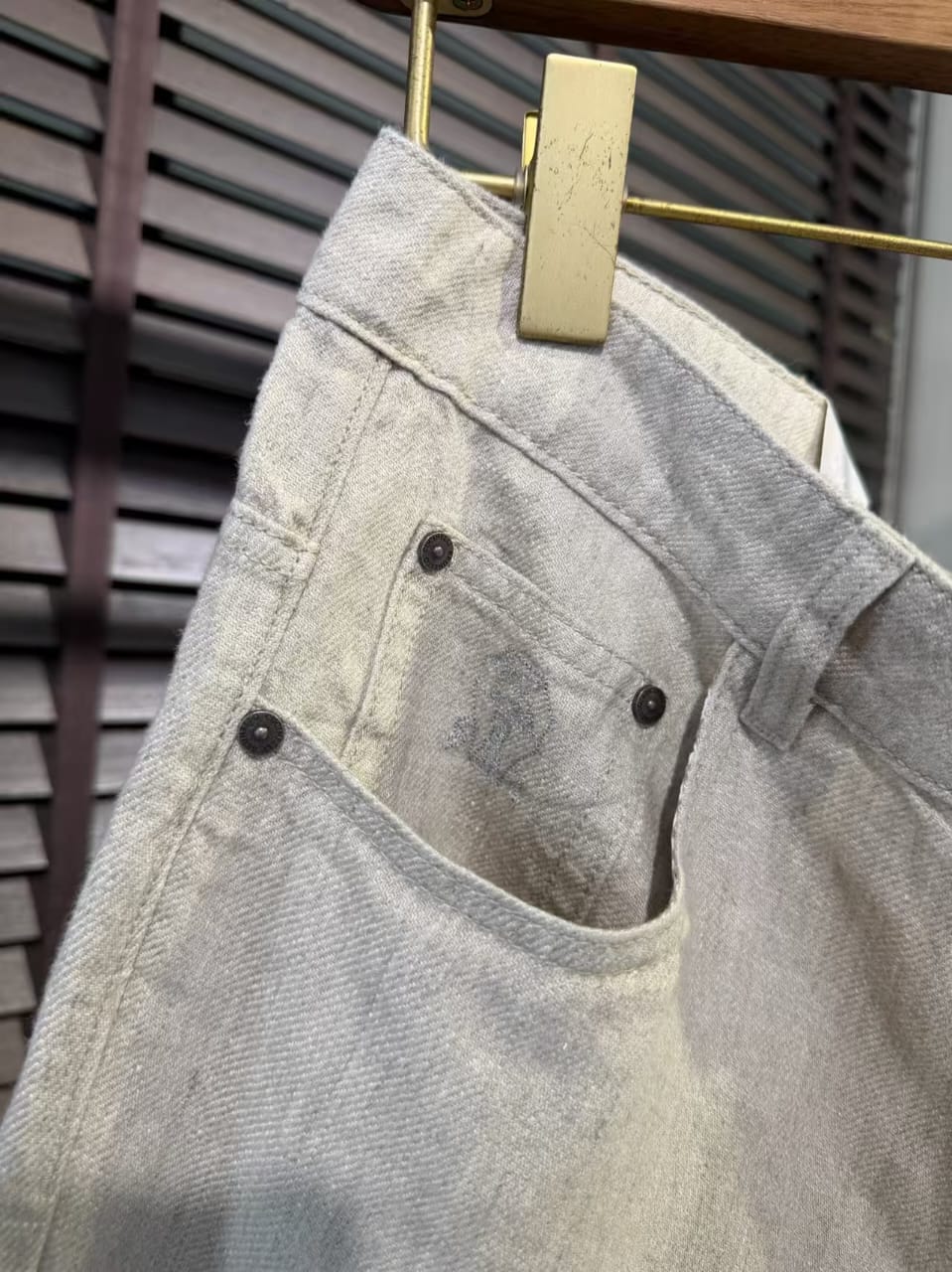 Brunello Cucinelli - Textured Ecru Linen Shorts