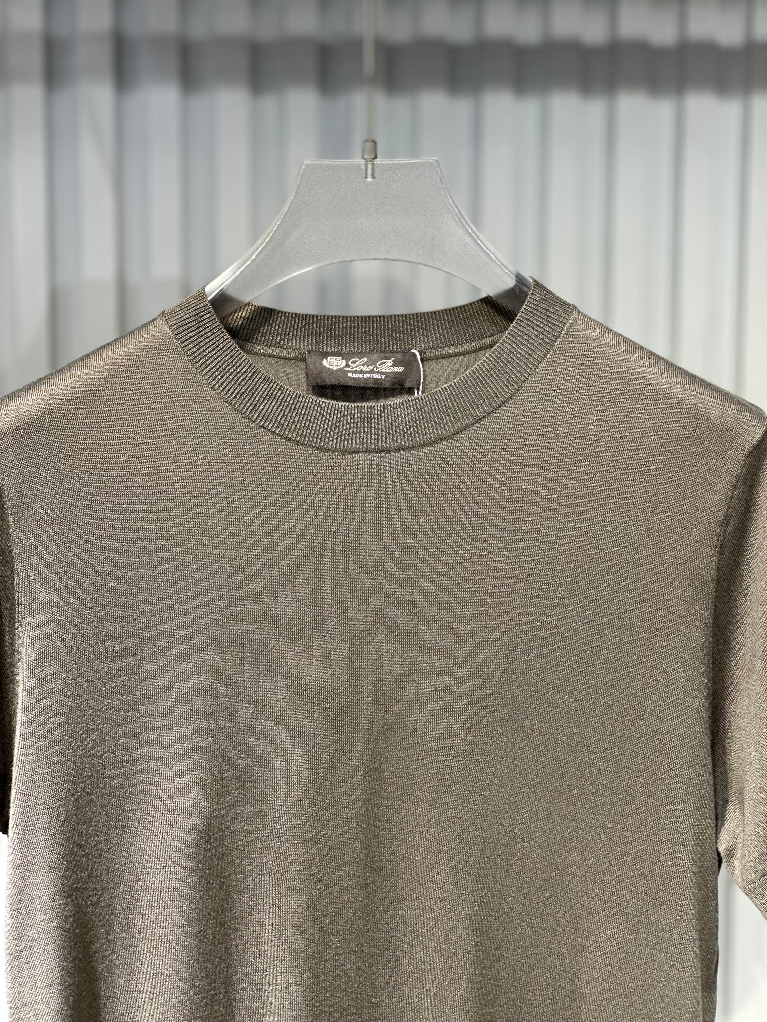 Loro Piana - Short-Sleeve Silk & Cashmere Knit Sweater – Charcoal Olive
