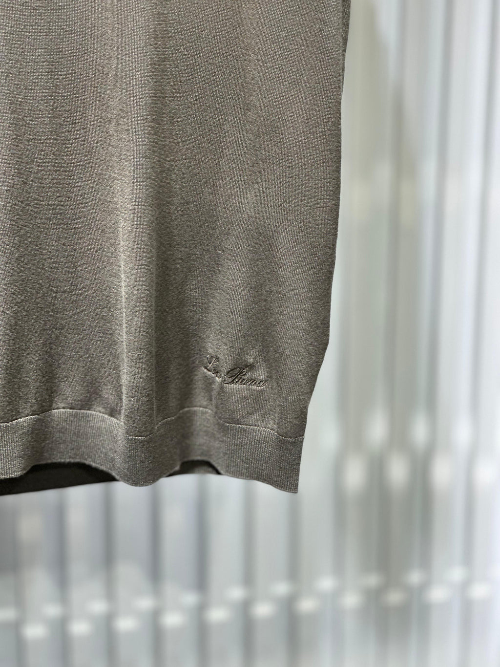 Loro Piana - Short-Sleeve Silk & Cashmere Knit Sweater – Charcoal Olive