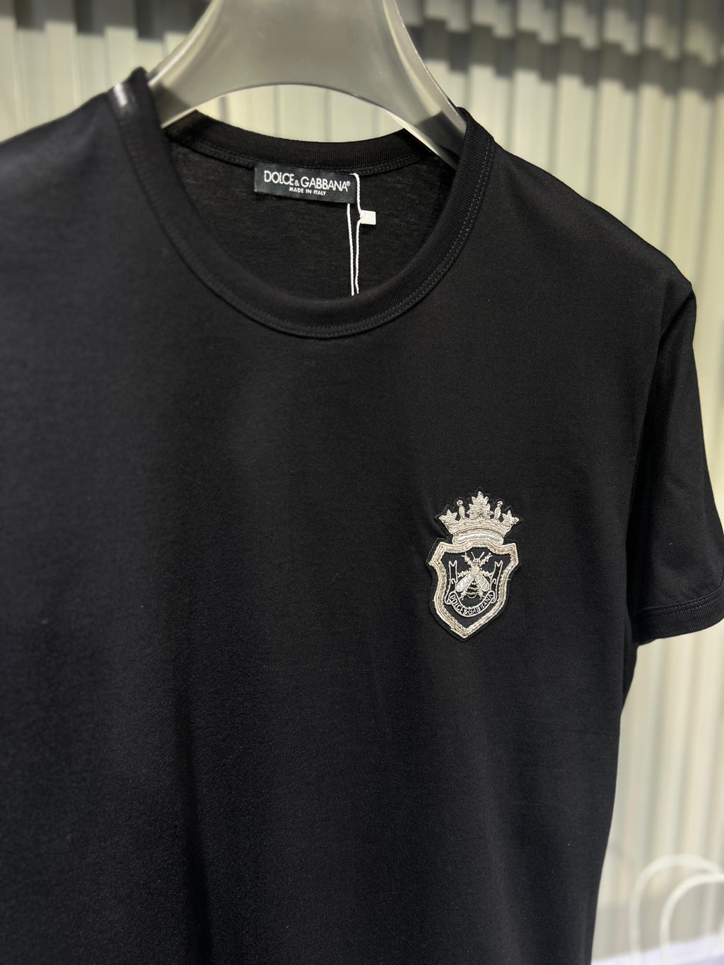 Dolce & Gabbana - Heraldic Bee & Crown Embroidered Cotton T-Shirt – Nero Black