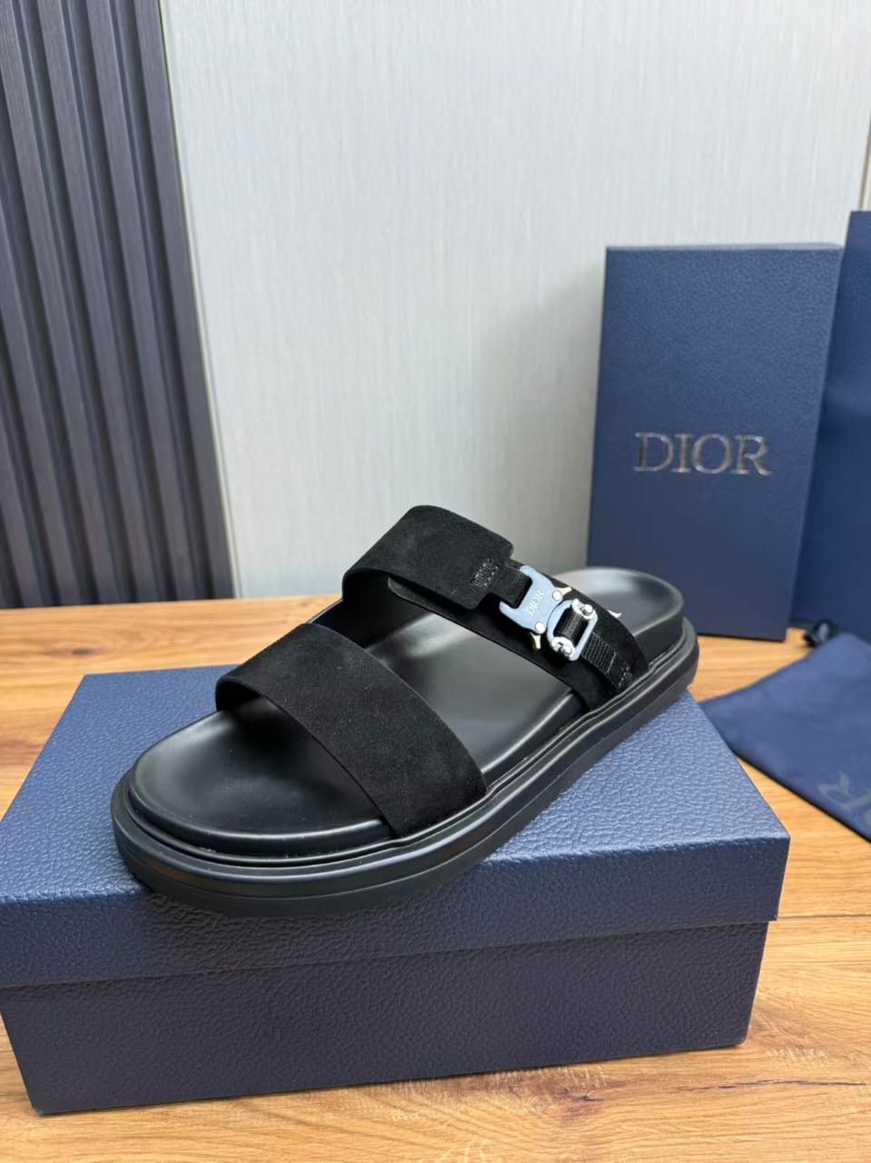 Dior - Aqua Slide in Black