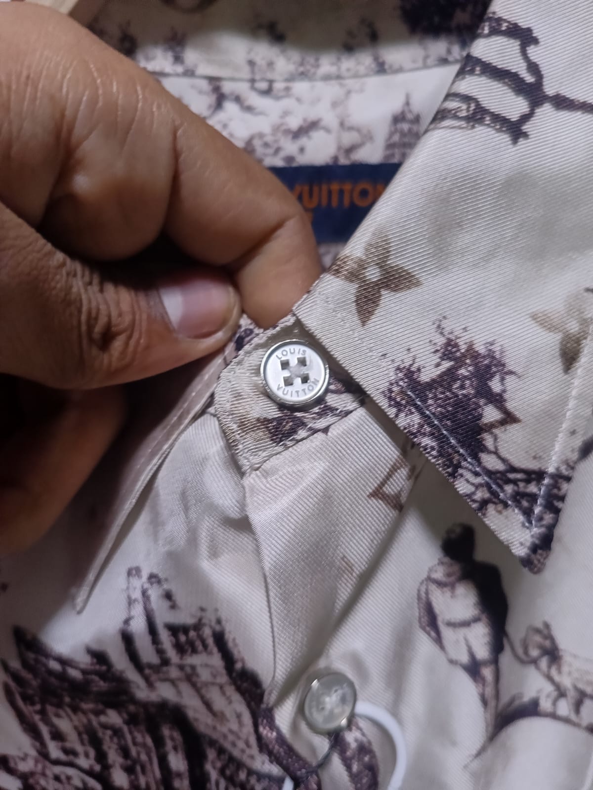 Louis Vuitton - Monogram Sketch Cityscape Long-Sleeve Shirt - Cream/Brown