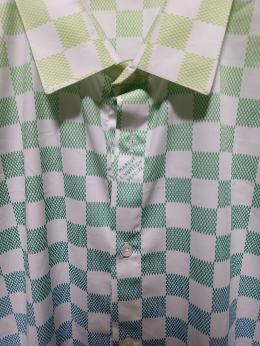 Louis Vuitton - Damier Pop Gradient Short-Sleeved Shirt in Multi-Color