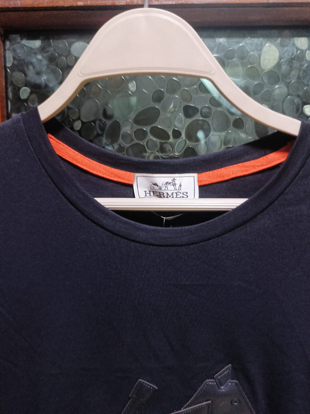 Hermès - Embroidered Leather Equestrian Motif T-Shirt in Black Cotton