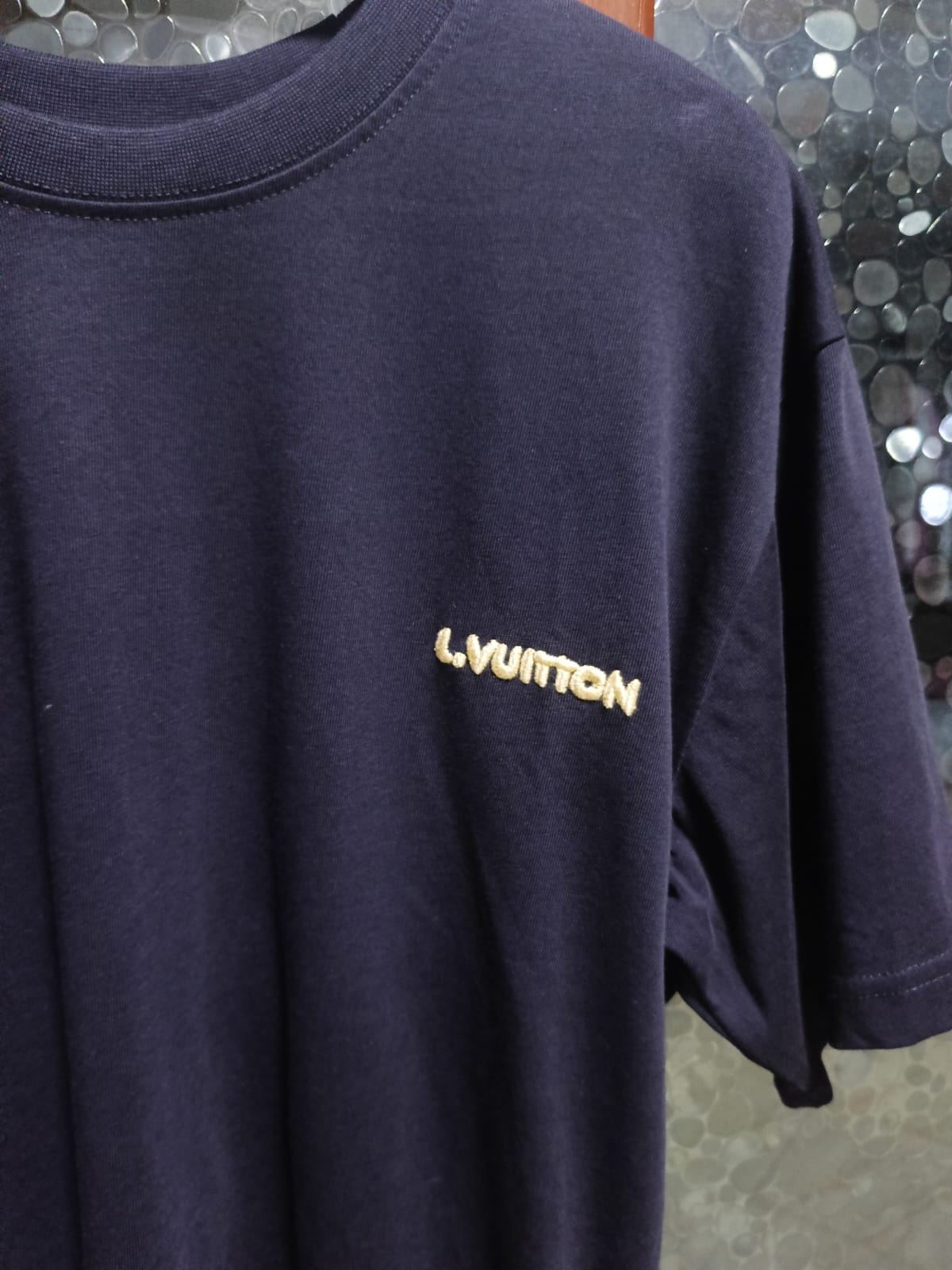 Louis Vuitton - Embroidered "L. VUITTON" Signature Cotton T-Shirt in Black
