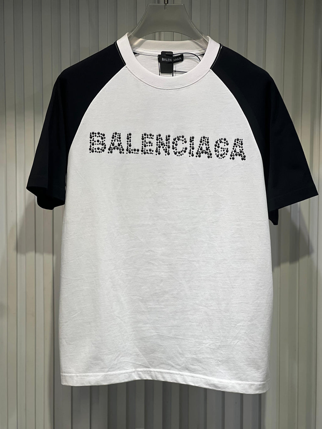 Balenciaga - White & Black Raglan T-Shirt with Studded Logo