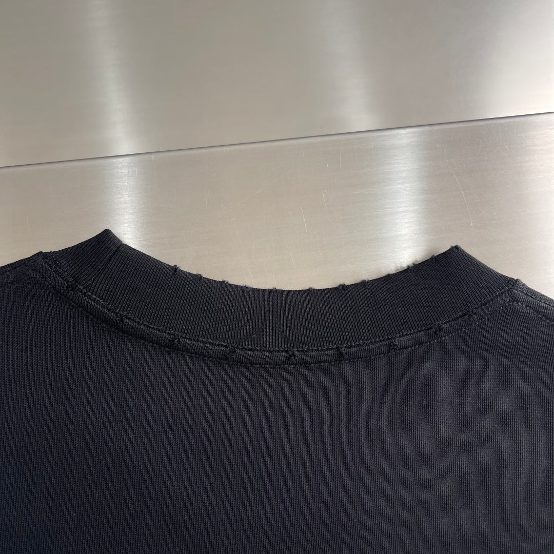Prada - Black Crew Neck T-Shirt with Calligraphy Logo Print
