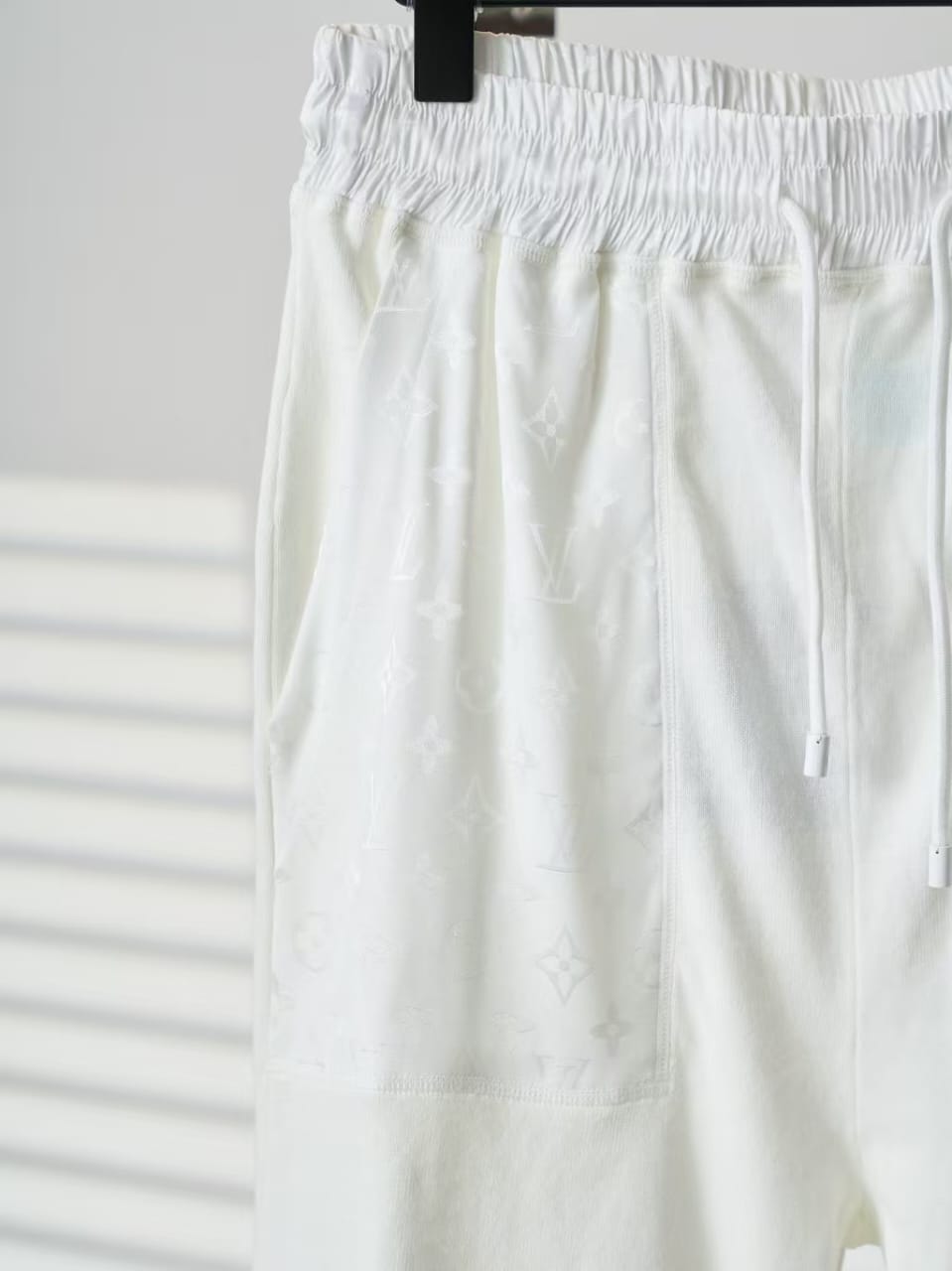 Louis Vuitton - Two-Piece Ecru T-Shirt and Shorts Set