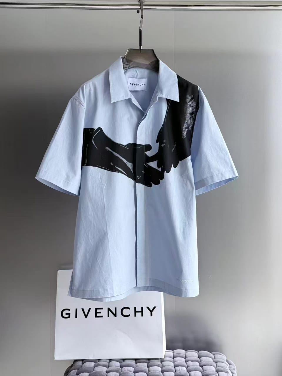 Givenchy - Light Blue Interlocking Hands Shirt – Lebsak