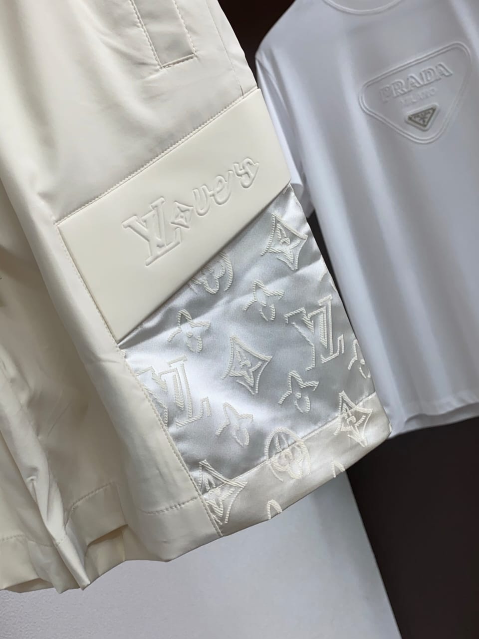 Louis Vuitton - Cargo Shorts - Off-White