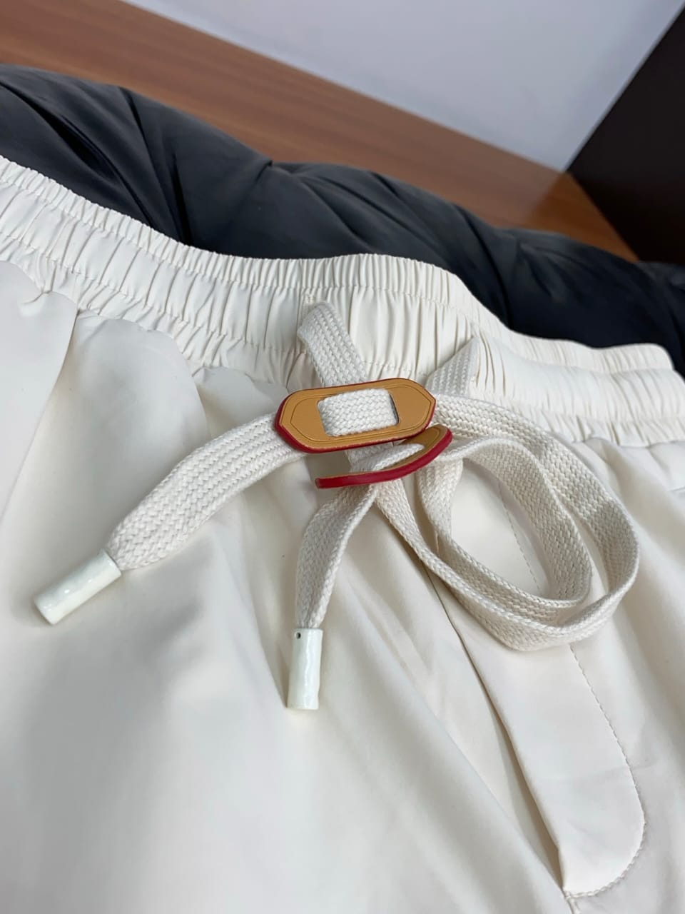 Louis Vuitton - Cargo Shorts - Off-White