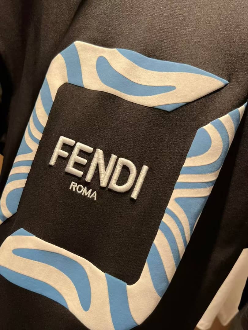 Fendi - Marble Framed Logo Heavyweight T-Shirt (Onyx Black)