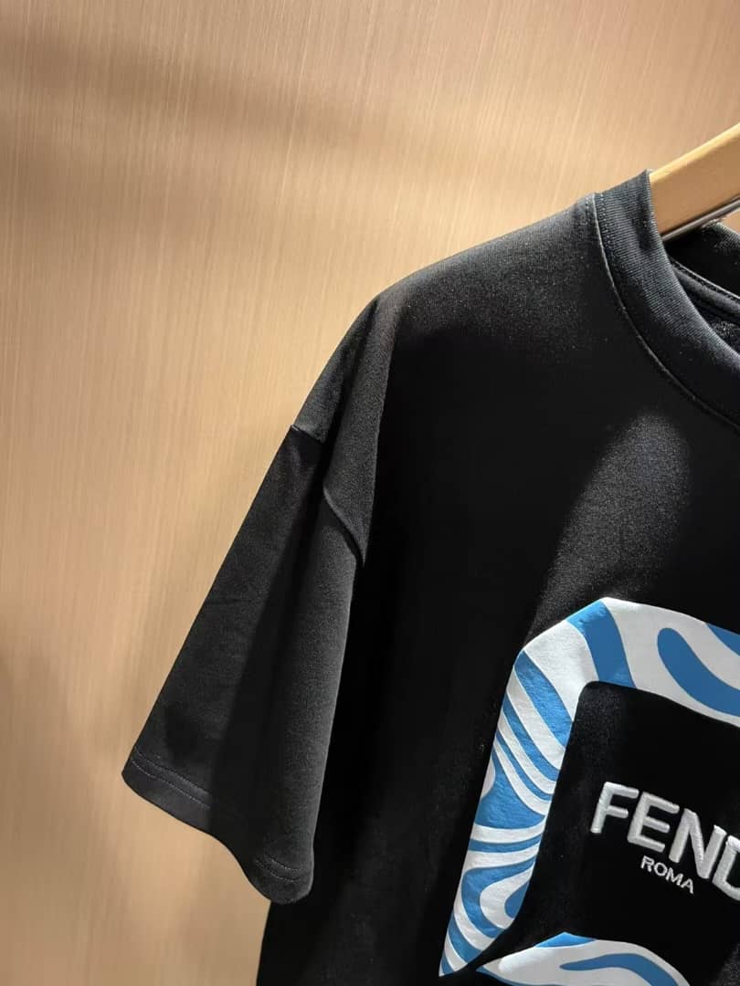 Fendi - Marble Framed Logo Heavyweight T-Shirt (Onyx Black)