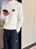 D G