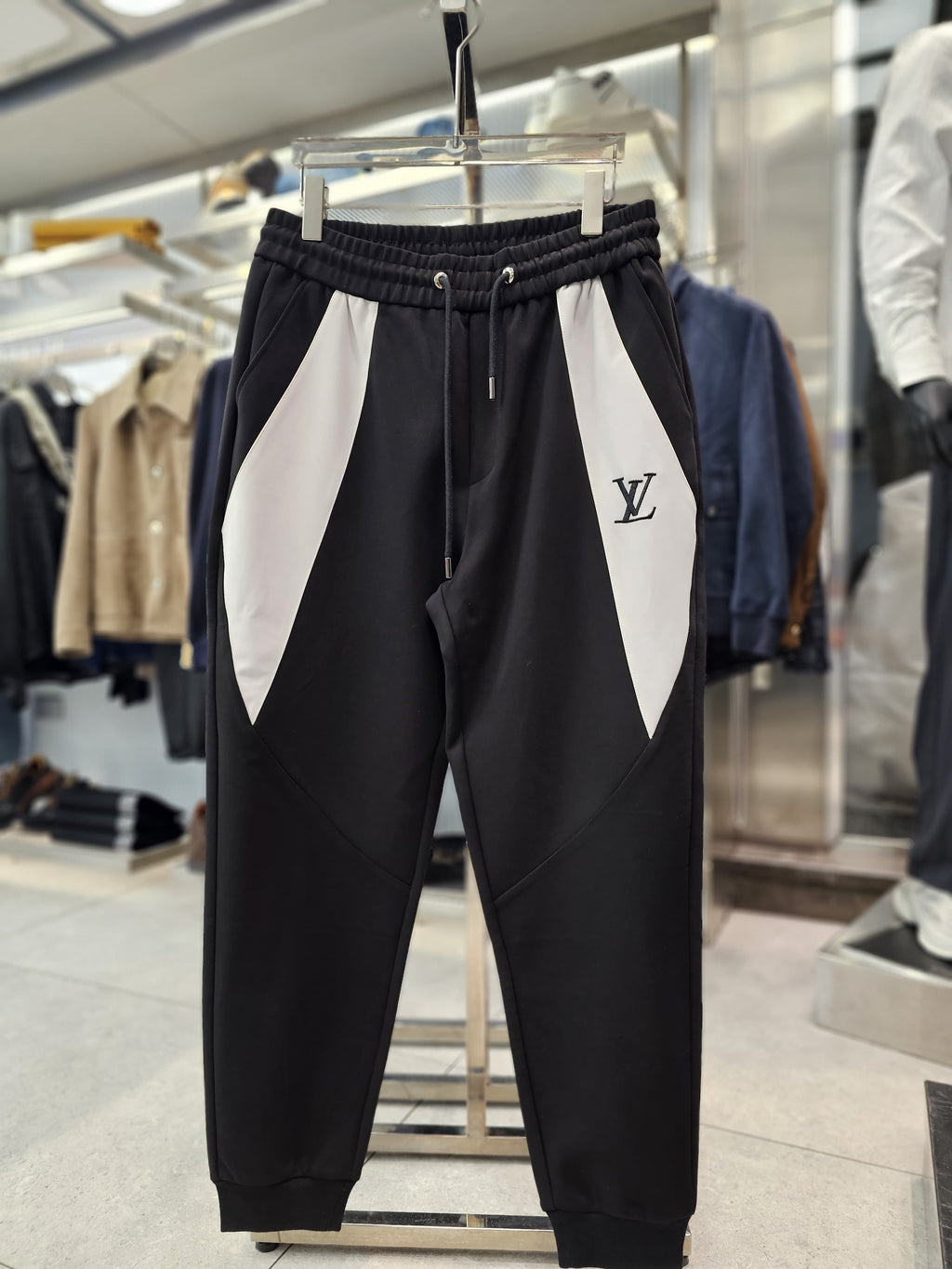 LV