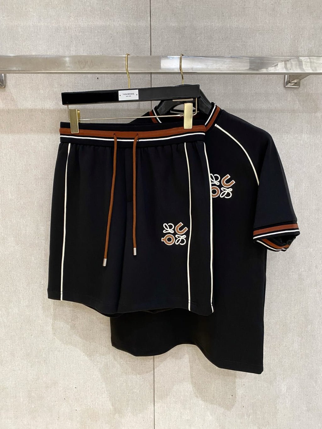 Summer Casual 2-Piece Tracksuit – Short Sleeve Crewneck & Drawstring Shorts Set