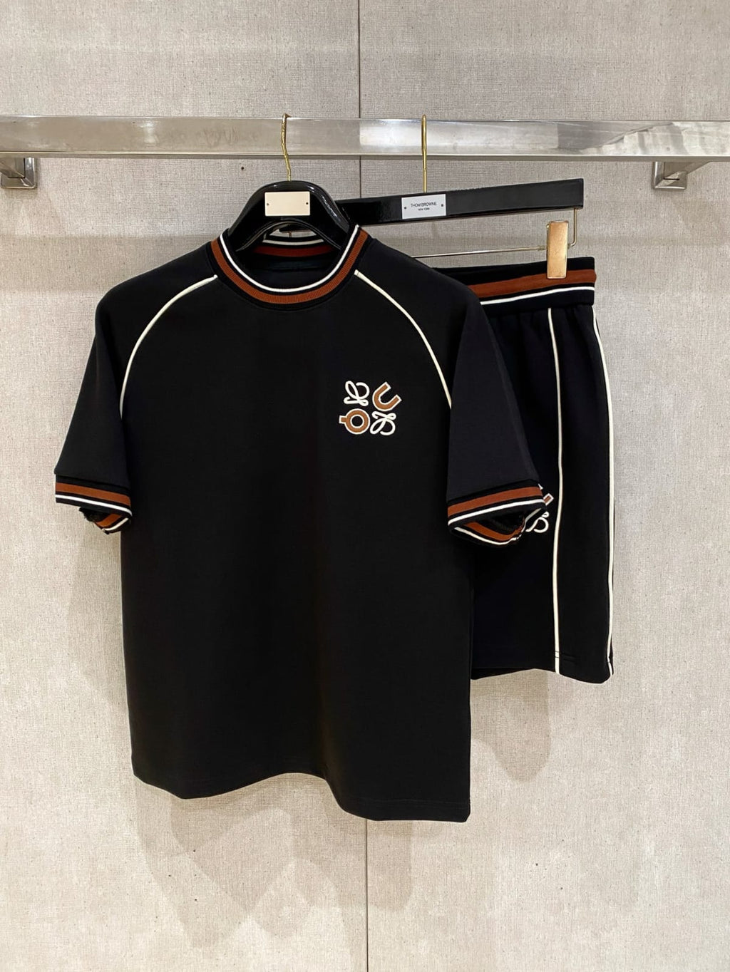 Summer Casual 2-Piece Tracksuit – Short Sleeve Crewneck & Drawstring Shorts Set