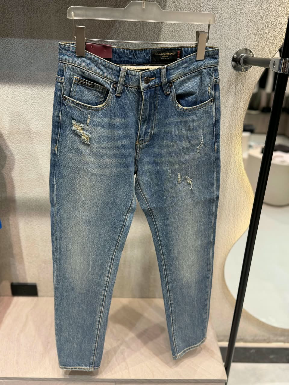 DG