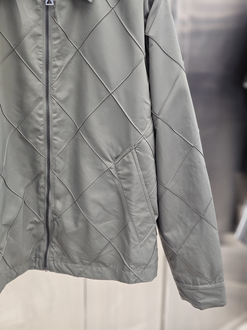 bottega veneta oily