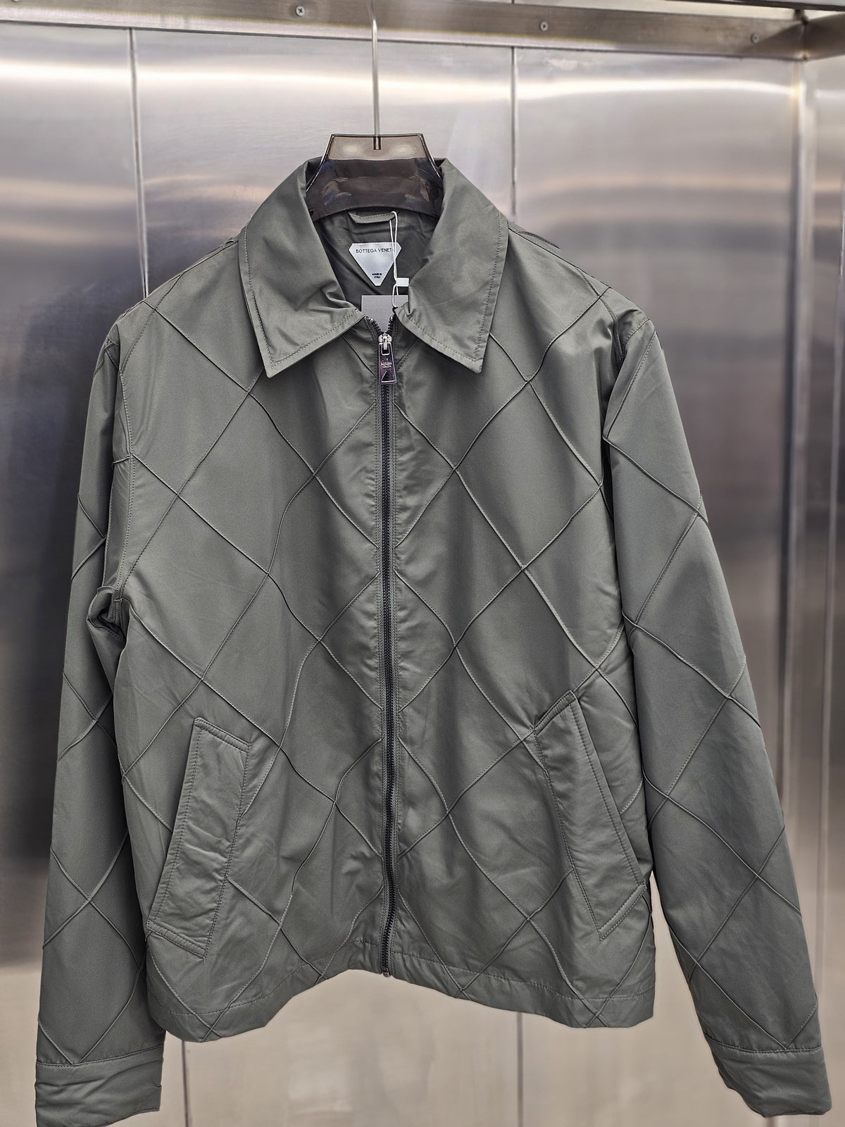 bottega veneta oily