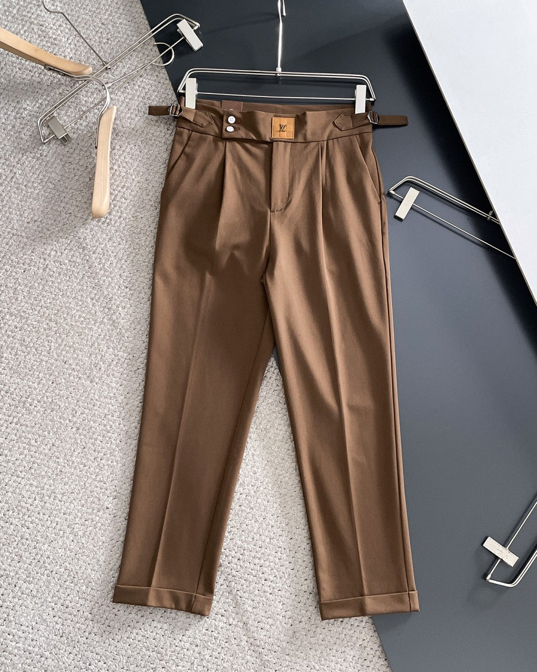 Louis Vuitton - Men's Brown Tailored Pleated Trousers with LV Logo Detail