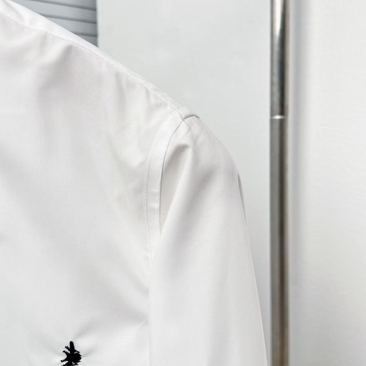 Dior - White Cotton Shirt with Scattered Black Embroidery