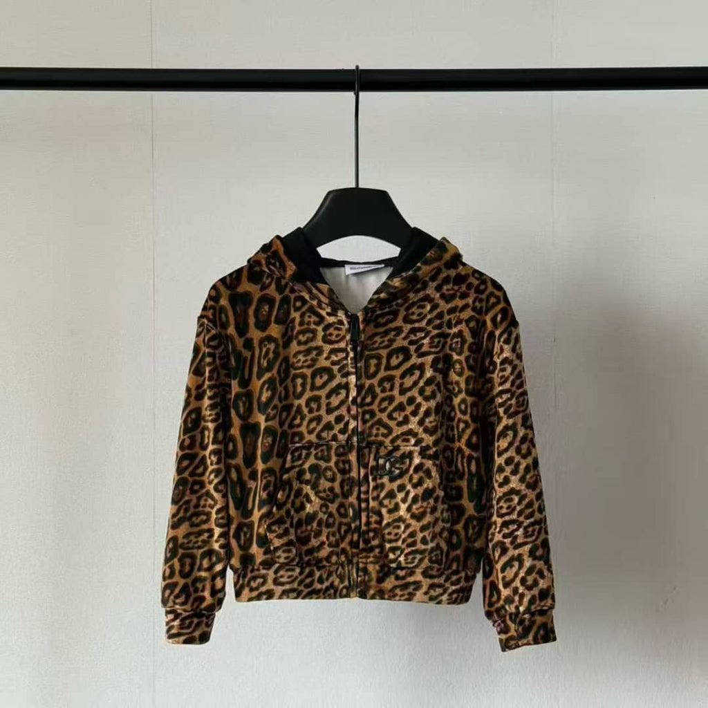 Sweet shirt D&G full cover&
Pant D&G full cover