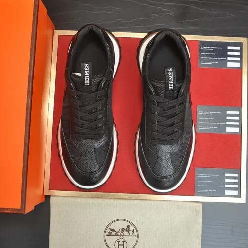 Hermès - Black Textured Leather Low-Top Sneakers