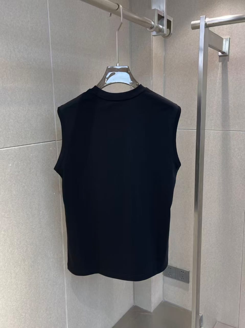 Burberry Equestrian Knight Graphic Sleeveless Top