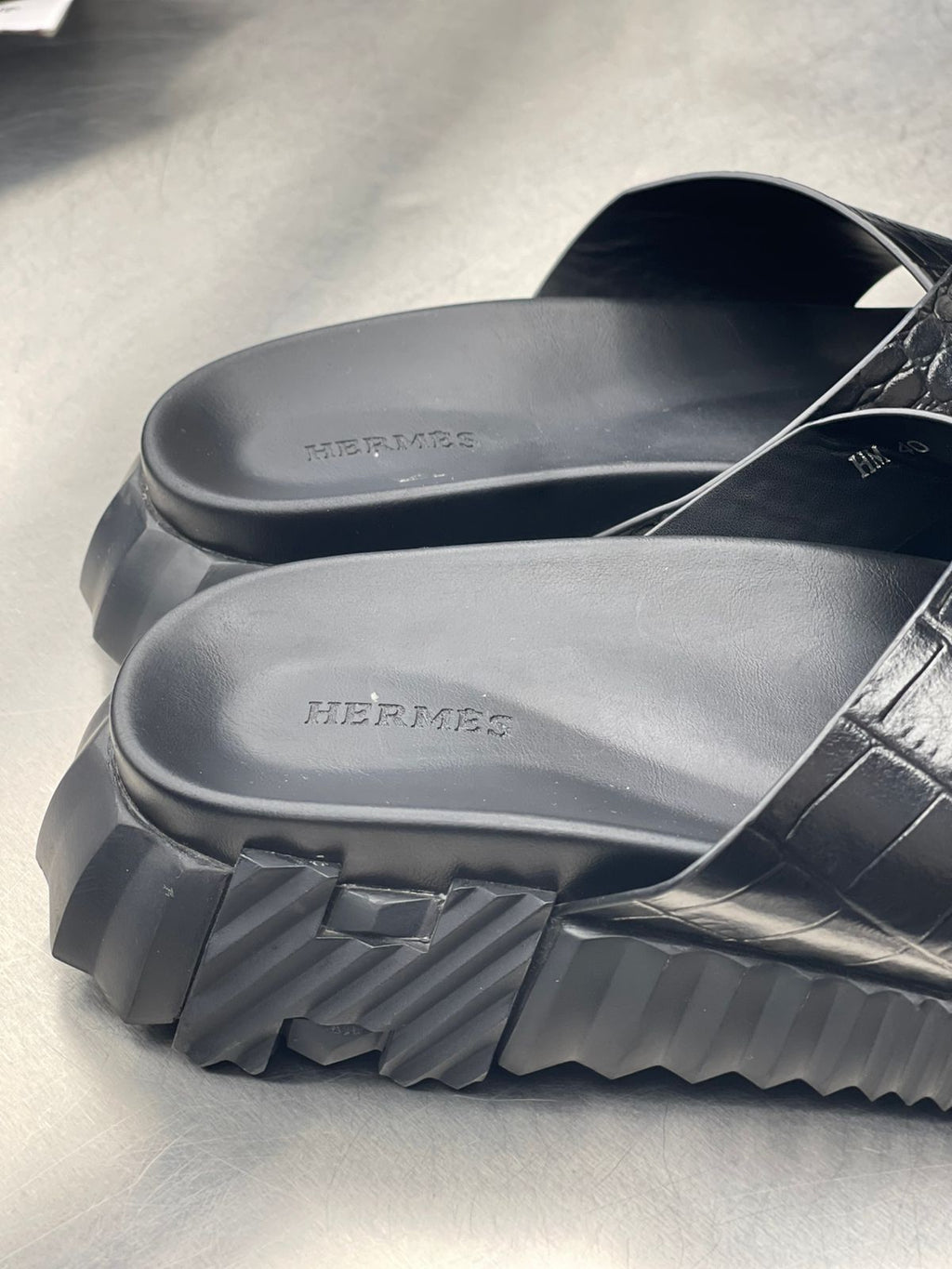 Hermès - Black Crocodile-Embossed Leather Crisscross Sandals
