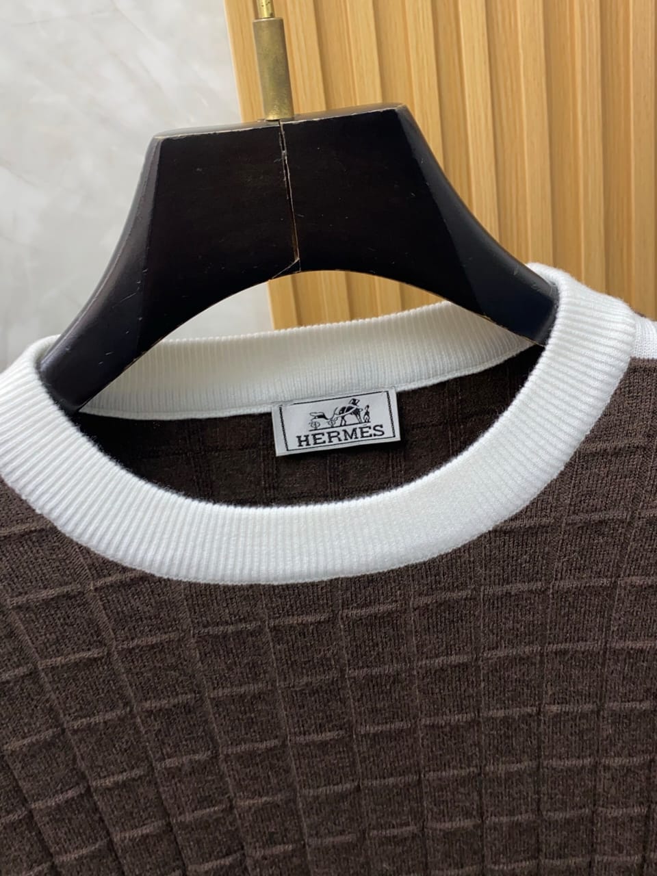 Hermès - Textured Grid Knit Sweater - Brown with White Contrast Stripes