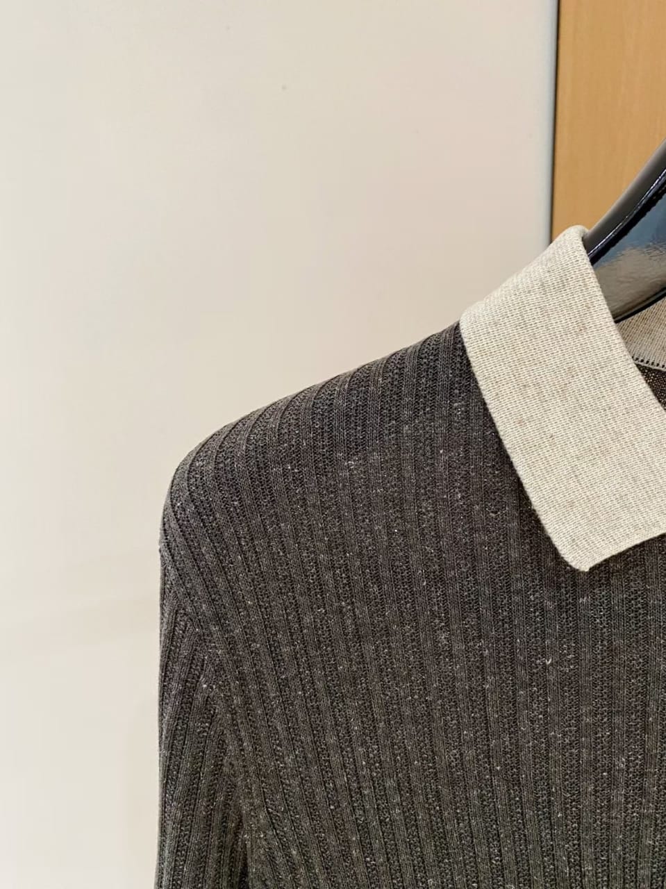 Loro Piana Two-Tone Ribbed Knit Polo Shirt – Grey Melange & Beige