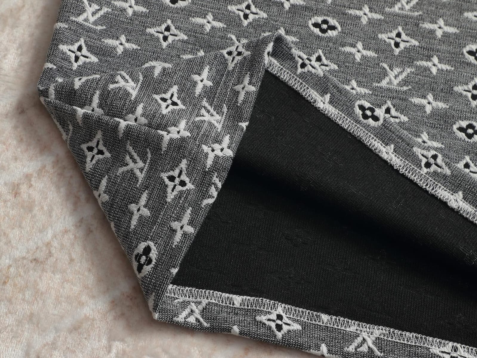 LV