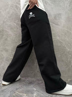 Mastermind - World Black Sweatpants